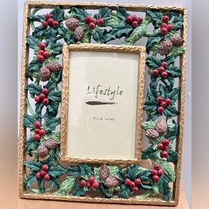 8 x 10 inch Holiday Frame for 4 x 6 inch photos